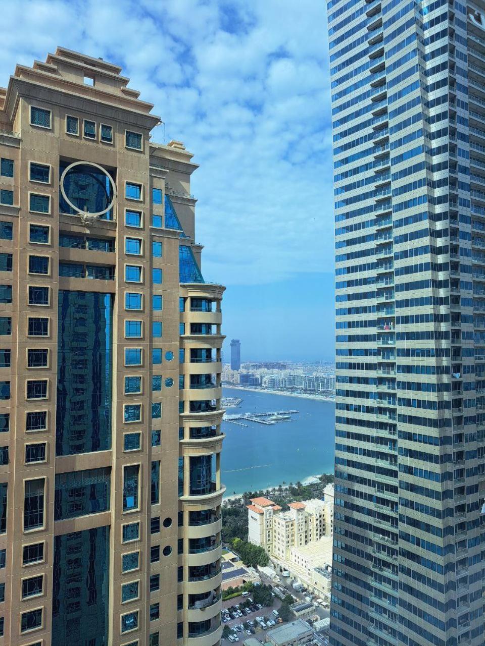 Serenity Paradise 2Br In Marina دبي المظهر الخارجي الصورة